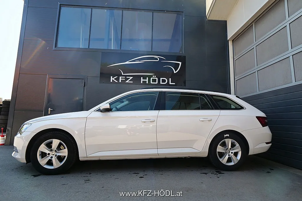 Skoda Superb Kombi 1,6 TDI Ambition Image 6