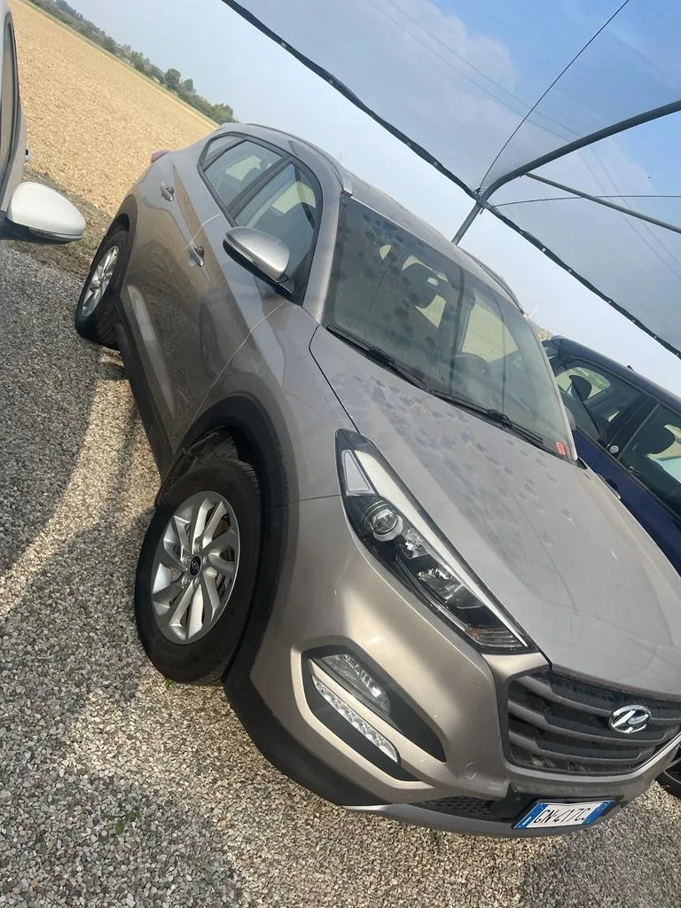 Hyundai Tucson (KATO НОВА) Image 2