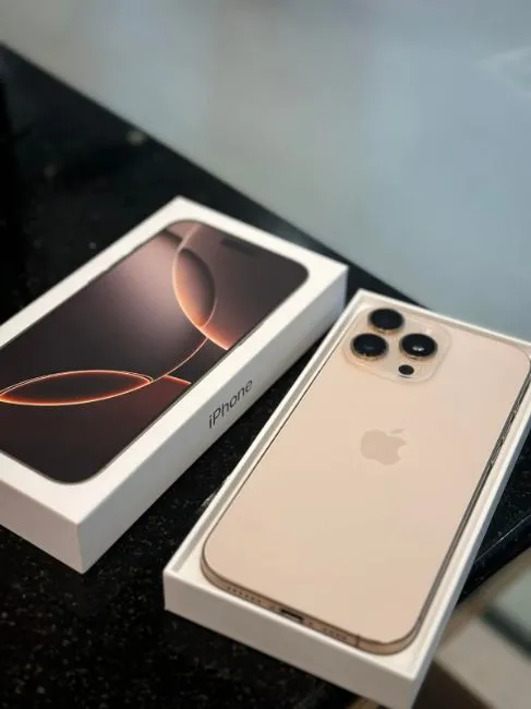 Apple iPhone 16 Pro Max, iPhone 16 Pro, iPhone 16, iPhone 16 Plus, iPhone 15 Pro Max, iPhone 15 Pro, iPhone 15, iPhone 15 Plus, iPhone 14 Pro Max, iPhone 14 Pro,  Samsung Galaxy S24 Ultra , Samsung Z Fold6, Samsung Z Flip6,  Sony PS5 Console Blu-Ray Image 8